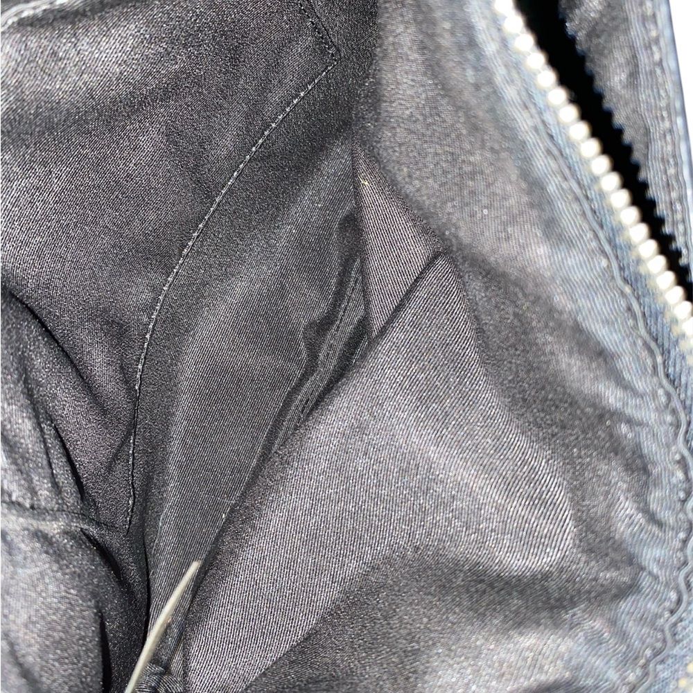 Coach Elegant Black and Cream Crossbody Bag - Picture 4 of 14
